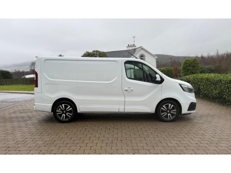 2023 Renault Trafic SL28 SporBUSINESS PLUS DCI €22,995 thumbnail