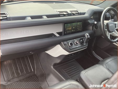 2024 Land Rover Defender DEFENDER 110 3.0 D HARD TOP SE (Remainder of 5 Manufacturer Warranty) €74,900