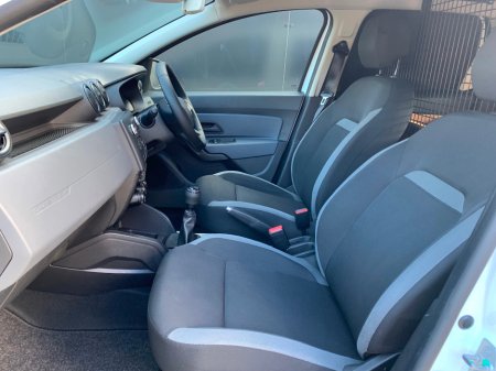 2019 Dacia Duster - thumbnail 12