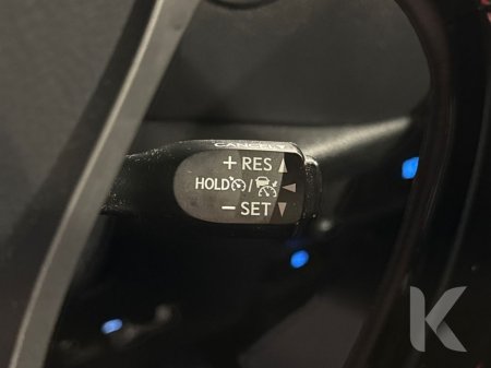 2019 Toyota C-HR - thumbnail 19