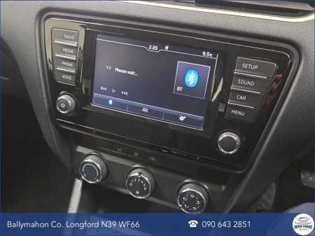 2017 Skoda Octavia - thumbnail 17