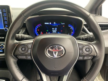 2021 Toyota Corolla - thumbnail 8