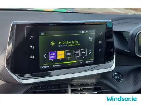 2023 Peugeot 2008 1.2 Puretech 130bhp Auto Allure €26,995 thumbnail