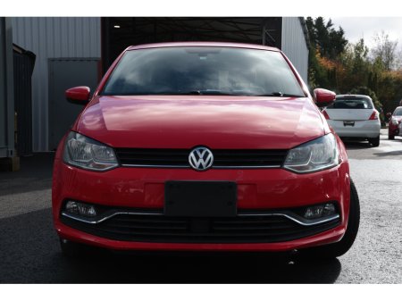 2016 Volkswagen Polo  €12,499