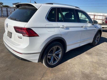 2019 Volkswagen Tiguan - photo 2