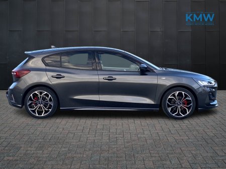 2024 Ford Focus ST-Line 1.5 TDCI 120BHP Automatic... 18 alloys..camera €32,950