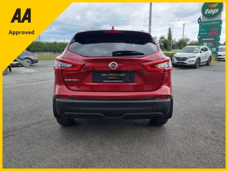 2018 Nissan Qashqai - thumbnail 12