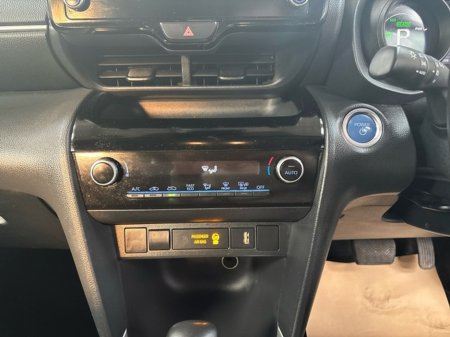 2024 Toyota Yaris Cross - thumbnail 15