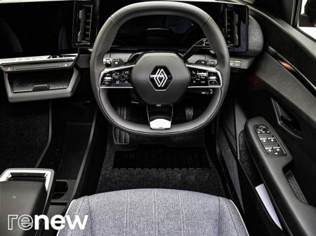 2023 Renault Megane E-Tech - thumbnail 32