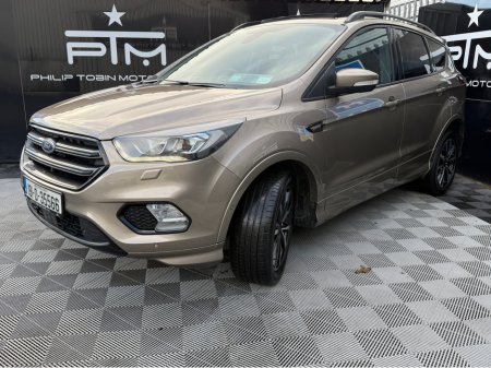 2019 Ford Kuga 1.5 120PS 4DR ST-LINE SUNROOF TOP SPEC €20,995 thumbnail
