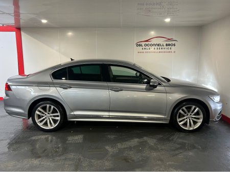 2018 Volkswagen Passat HIGHLINE R Line 1.6 TDI MANUAL 6SPEED FWD 120HP 4DR €18,950 thumbnail