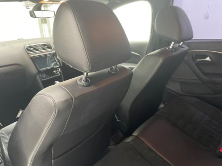 2016 Volkswagen Polo - thumbnail 19