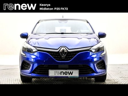 2022 Renault Clio Dynamique TCe 90 €15,990 thumbnail