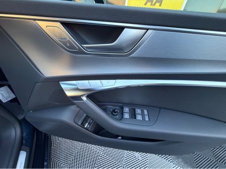 2023 Audi A7 S LINE 50 TFSI E QUATTRO SA Black Pack €59,995 thumbnail