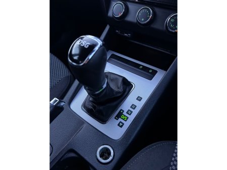 2016 Skoda Octavia AMBITION 1.6 TDI 110HP DSG 4DR €10,950 thumbnail