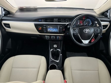 2015 Toyota Corolla - thumbnail 8