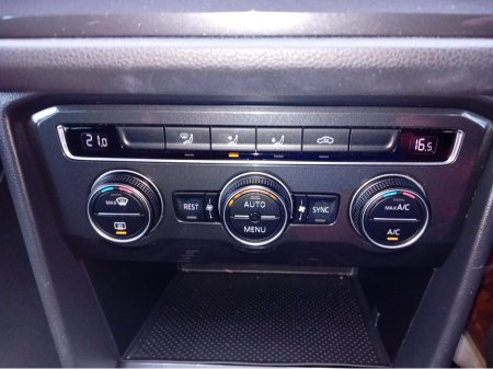 2019 Volkswagen Tiguan - thumbnail 24