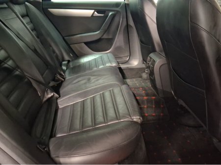 2014 Volkswagen Passat **R LINE - AUTO** €12,888 thumbnail