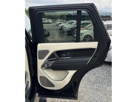 2024 Land Rover Range Rover - thumbnail 11