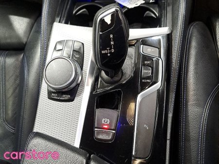 2017 BMW 5 Series - thumbnail 16