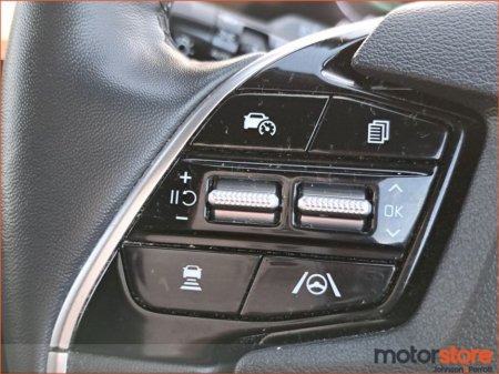 2023 Kia Niro 1.6 GDI PHEV K3 Auto €27,900 thumbnail