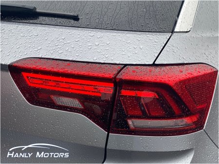 2023 Volkswagen T-Roc LIFE 2.0 TDI MANUAL 6SPEED FWD 116HP 5 €30,950 thumbnail