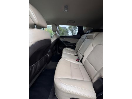 2016 Hyundai Santa Fe - thumbnail 11