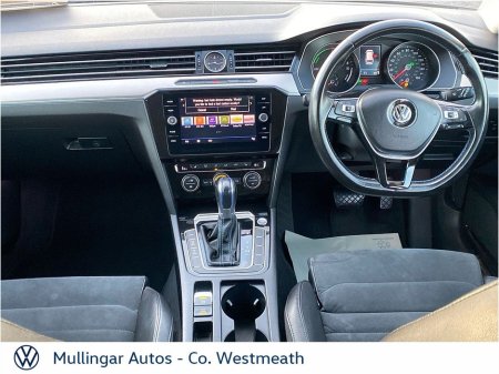 2017 Volkswagen Passat 1.4 TSI DSG 150HP GTE €16,950