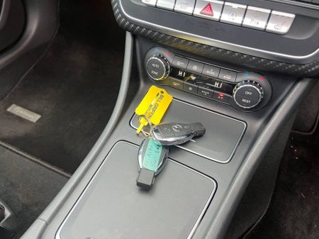 2017 Mercedes-Benz A Class A180 AMG-LINE 1.6 AUTO // OPENING PAN ROOF // LEATHER HEATED AMG-LINE SEATS // ADAPTIVE CRUISE CONTROL €20,950 thumbnail