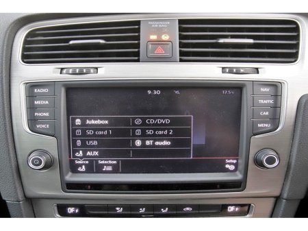 2017 Volkswagen Golf 1.2 TSI DSG VARIANT MK7 COMFORTLINE *CARPLAY*ANDROID AUTO* €17,490 thumbnail