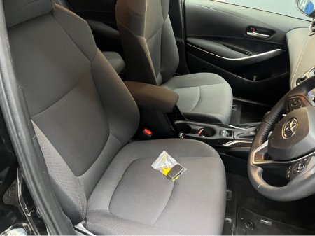 2024 Toyota Corolla - thumbnail 9