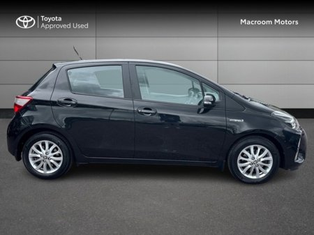 2017 Toyota Yaris - photo 3