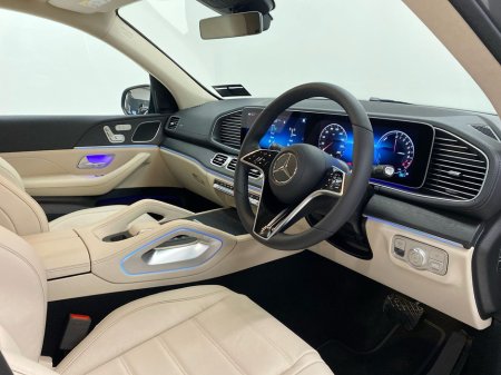 2026 Mercedes-Benz GLE Class GLE 400e 4MATIC SPORT EDITION €110,326 thumbnail