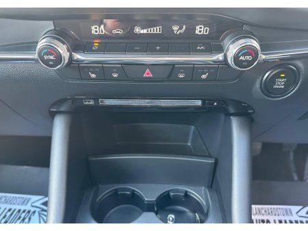 2020 Mazda Mazda3 - thumbnail 25