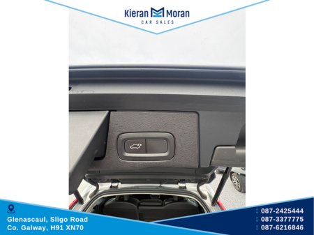 2018 Volvo XC60 - thumbnail 16