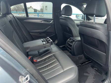 2019 BMW 5 Series - thumbnail 8