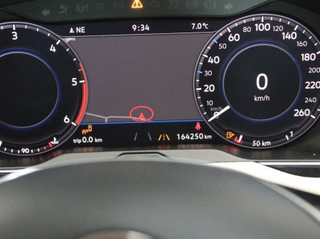 2018 Volkswagen Passat - thumbnail 16