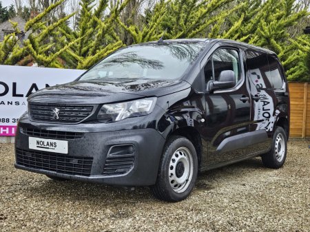 2023 Peugeot Partner - view 3