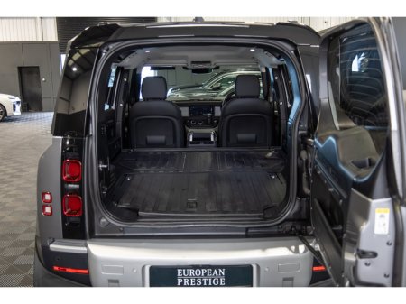 2022 Land Rover Defender - thumbnail 11