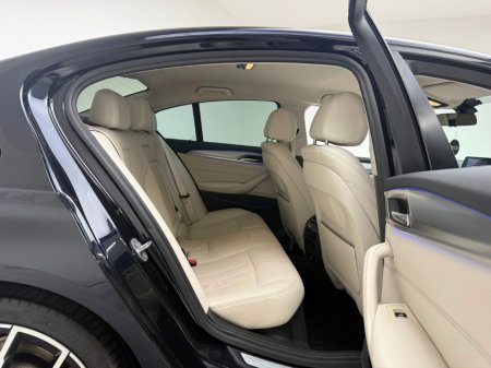 2019 BMW 5 Series 530E SE AUTO €23,990 thumbnail