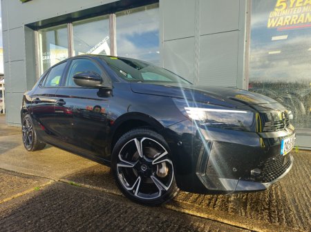 2024 Opel Corsa GS 1.2i (100PS) S/S 8 Speed Auto €25,950