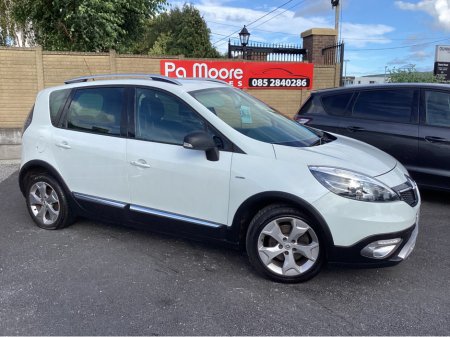 2014 Renault Scenic ** SAT NAV €6,750