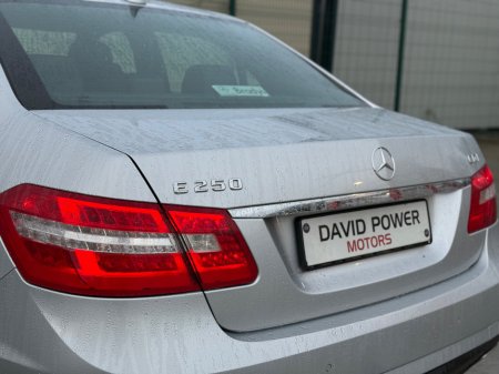 2012 Mercedes-Benz E Class E 250 BE Classic Sport A/T €8,950 thumbnail