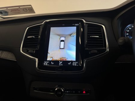 2022 Volvo XC90 PHEV T8 (390hp) Inscription AWD €57,950 thumbnail