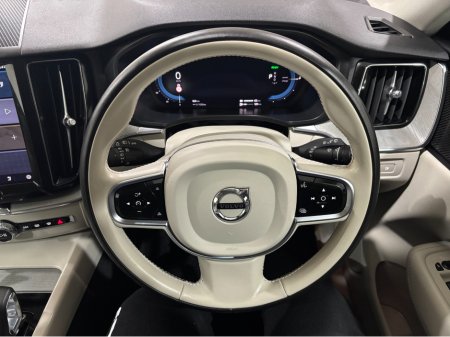 2024 Volvo XC60 - thumbnail 13