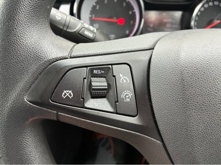 2019 Opel Astra - thumbnail 19