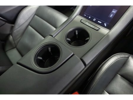 2022 Porsche Taycan - thumbnail 19