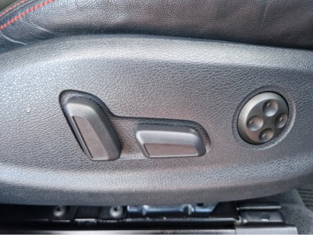 2016 Audi S3 SALOON 2.0 PETROL AUTOMATIC €23,950 thumbnail