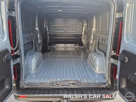 2023 Nissan Primastar L2H1 130 XE 4DR thumbnail