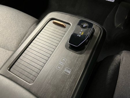 2024 Nissan Ariya - thumbnail 4